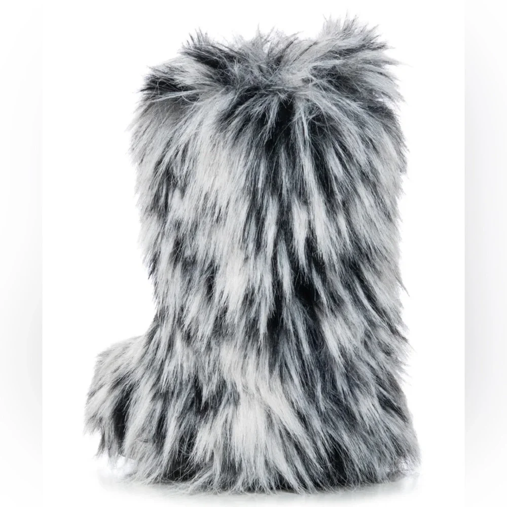 Azalea Wang Black Fur Flat Booties